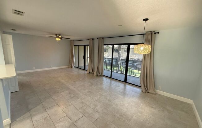 Charming 3 Bedroom 2 Bath Condo in Heart of Winter Springs