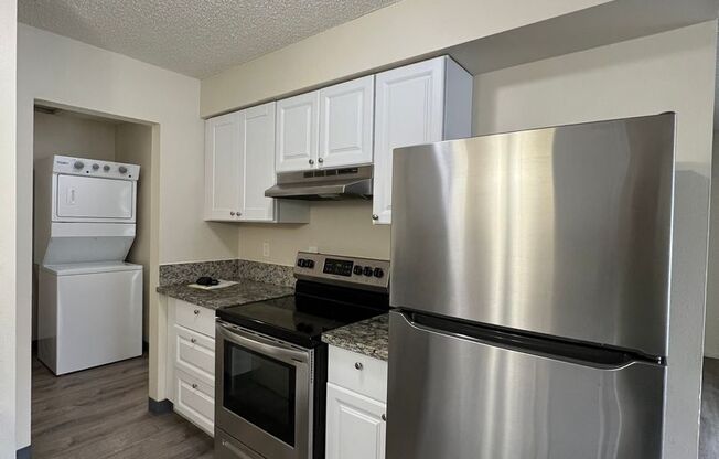 1 bed, 1 bath, 750 sqft, $1,200, Unit 29