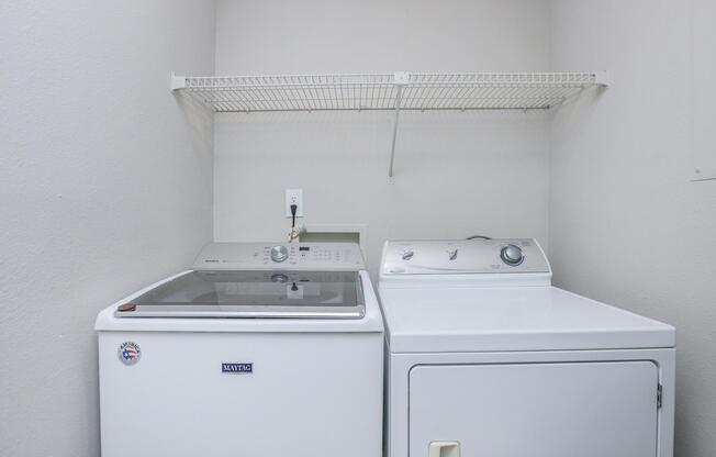 2 beds, 2 baths, 1,070 sqft, $1,129