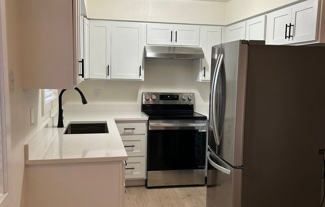 11380 Greenburg Apartments