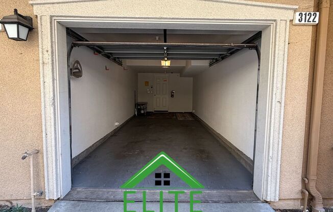 Prime location in Communications Hill with views and commuter appeal