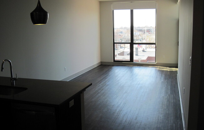 Edge on North - live in the heart of Milwaukee's East Side neighborhood!