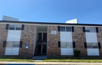 5317-K103 Curry Ford Road, Orlando 2bed/1bath