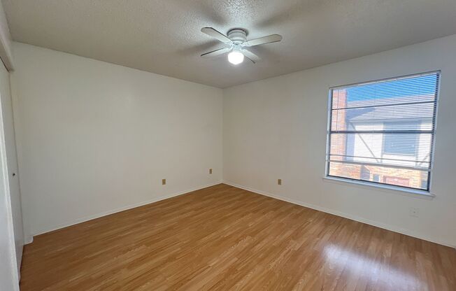 2 beds, 1.5 baths, 1,000 sqft, $1,150, Unit 4928 Diaz Unit 3