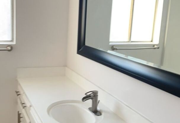3 beds, 2 baths, 1,400 sqft, $2,898, Unit 229