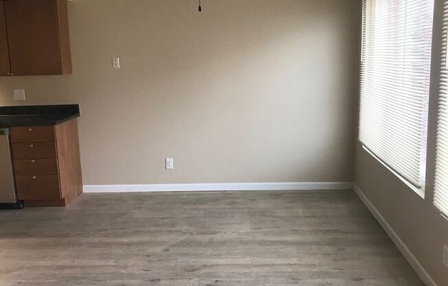 2 beds, 2 baths, 1,075 sqft, $1,295, Unit 312
