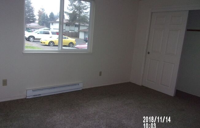 1 bed, 1 bath, 650 sqft, $1,100, Unit 95