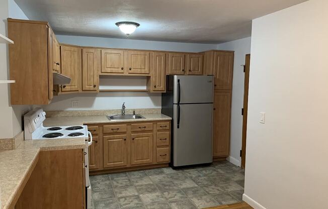 39 Englewood Ave 14