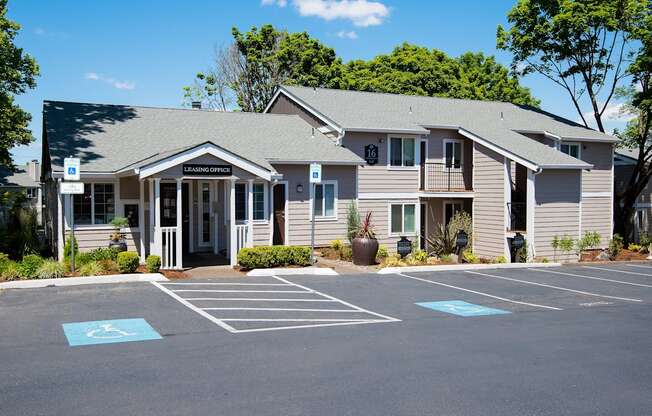 Welcome to Todd Village | Apartments in Tualatin