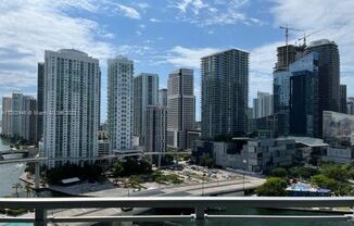 90 SW 3rd St Apt 2003
