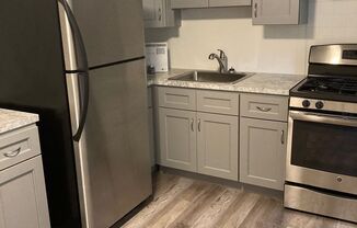 1 bed, 1 bath, 700 sqft, $1,400, Unit 321B