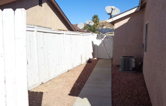 3 beds, 2 baths, $2,295