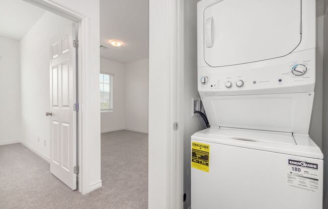 3 beds, 3 baths, $2,095