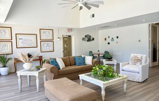 1 bed, 1 bath, 637 sqft, $2,050, Unit 164