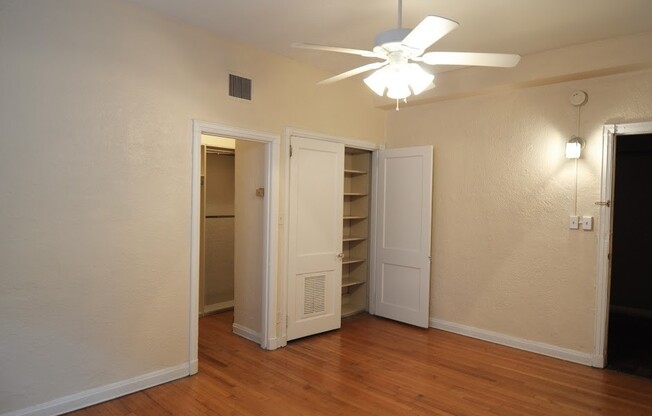 Studio, 1 bath, 300 sqft, $695, Unit Apt 503