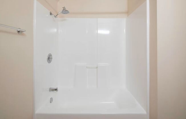 1 bed, 1 bath, 427 sqft, $2,300, Unit 223