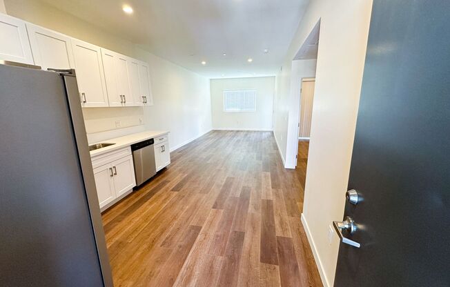 USC Village Properties LLC - The Hamilton