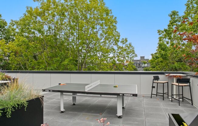 2 beds, 2 baths, 784 sqft, $2,740, Unit 302