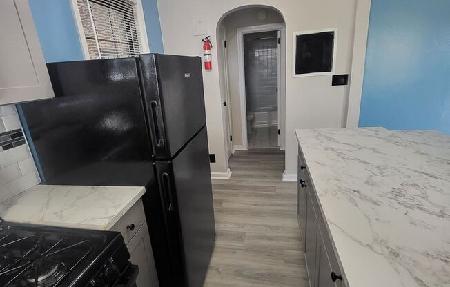 1 bed, 1 bath, 650 sqft, $1,225, Unit 12-3287