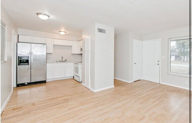 PRICE REDUCED!!!!!!Super Cute 3 Bedroom / 1 Bath Home For Rent In Casselberry