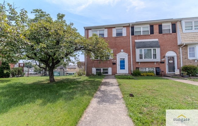 945 STORMONT CIR