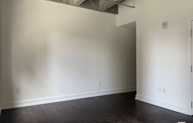 1 bed, 1 bath, 1,080 sqft, $3,371, Unit 710