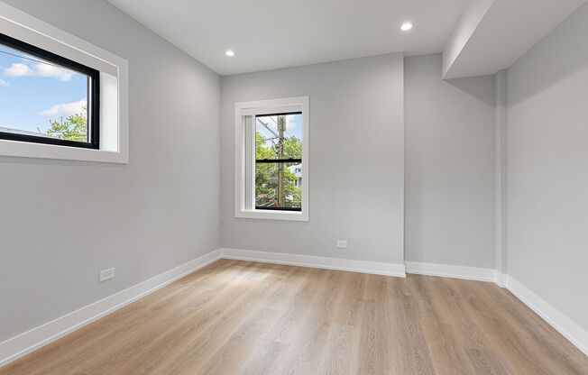 3 beds, 2 baths, 894 sqft, $2,750, Unit 1548-2A