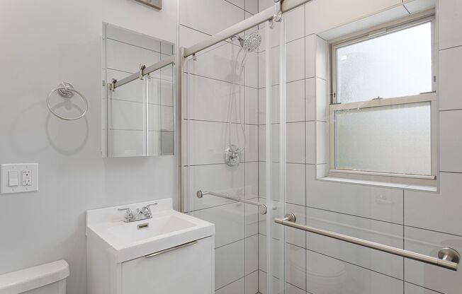 Studio, 1 bath, 326 sqft, $1,465, Unit 1631-1J