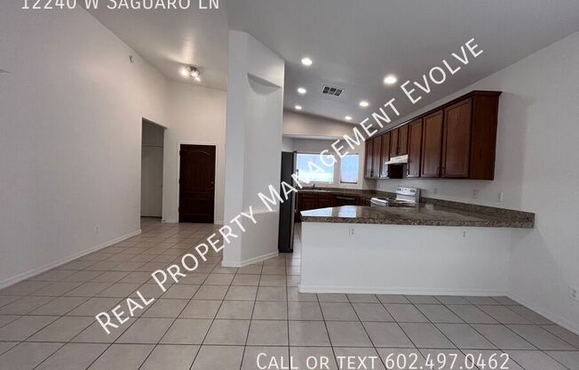 12240 W SAGUARO LN