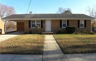 Ranch home near downtown Clayton