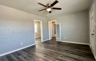 2 beds, 1 bath, 800 sqft, $2,095, Unit J