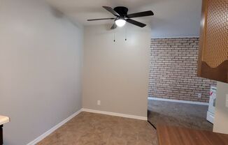 2 beds, 2 baths, 925 sqft, $1,200, Unit 222