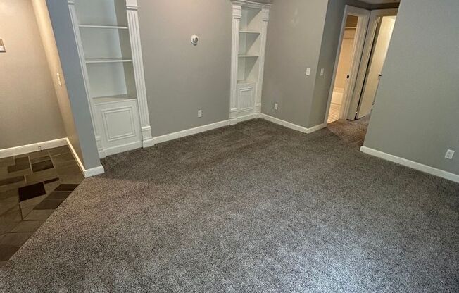 728 East 16th Street (New Town)