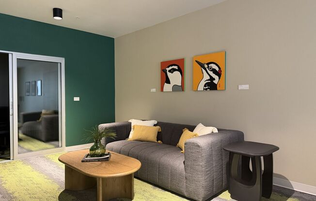 1 bed, 1 bath, 580 sqft, $1,465, Unit 204