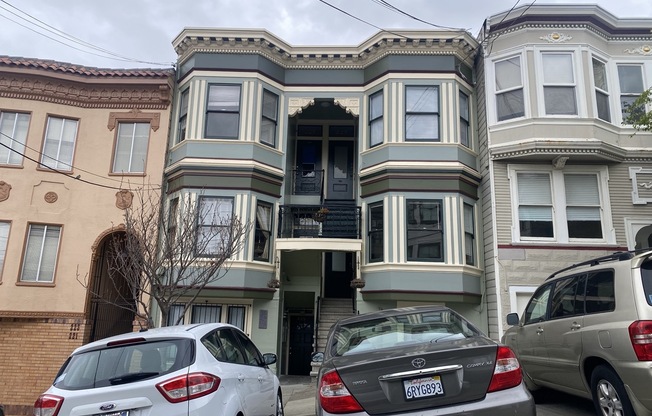 227 COLLINGWOOD