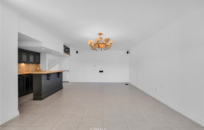 10211 CLEMATIS CT