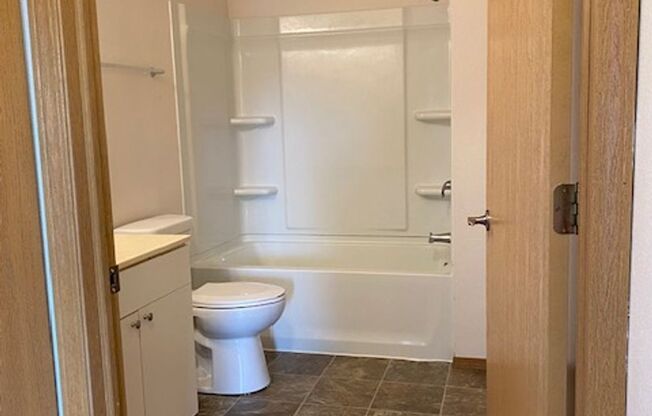 2 beds, 1 bath, 856 sqft, $1,269, Unit PL   7302