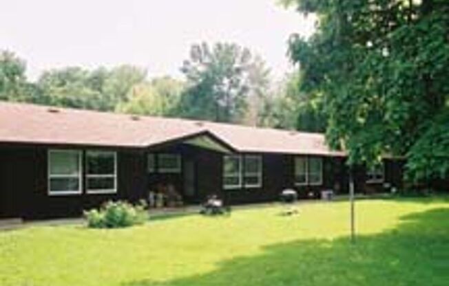 (550) - 2950 Tomahawk Court