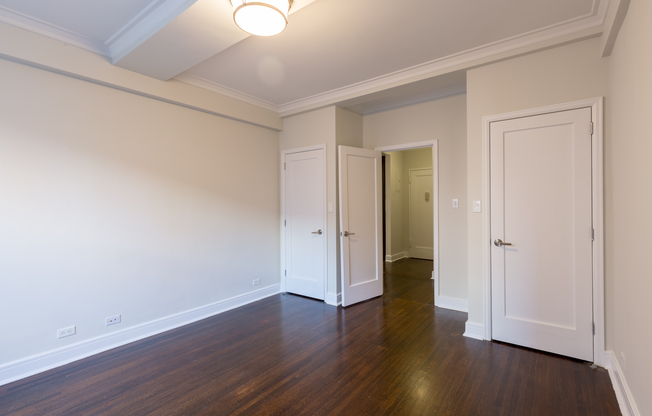 1 bed, 1 bath, $5,025, Unit 408