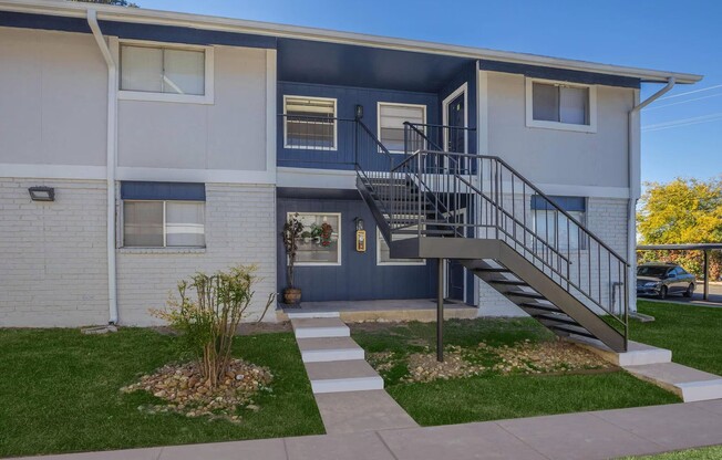 Experience modern living at Distinction Apartment Homes. Our vibrant community features stylish apartments with convenient amenities and beautifully landscaped surroundings. Elevate your lifestyle today—schedule a tour and see for yourself!