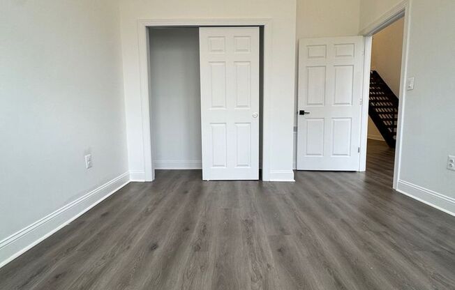 3 beds, 2 baths, 1,292 sqft, $1,750, Unit Unit 200 (Loft)