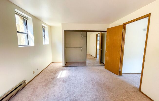 1 bed, 1 bath, 600 sqft, $1,595, Unit 301