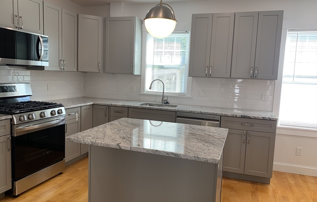 38 STERLING RD