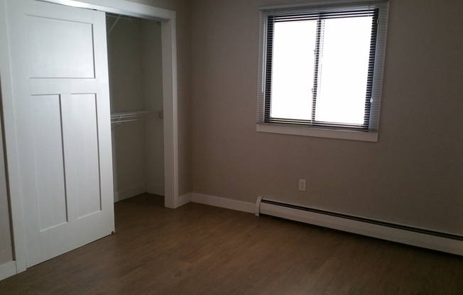 1 bed, 1 bath, $1,085, Unit 204