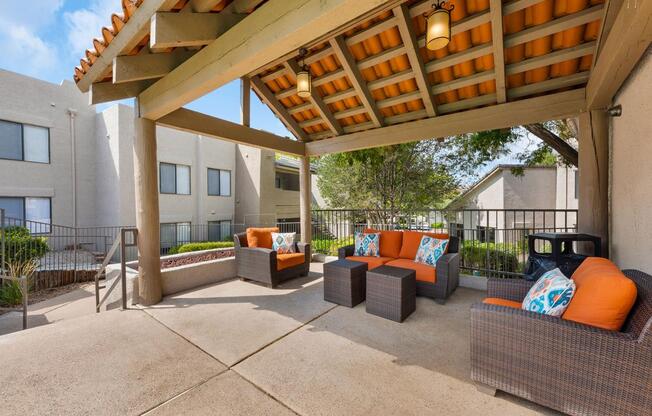 Relaxing Pool Sundeck at Best Apartments in Albuquerque New Mexico