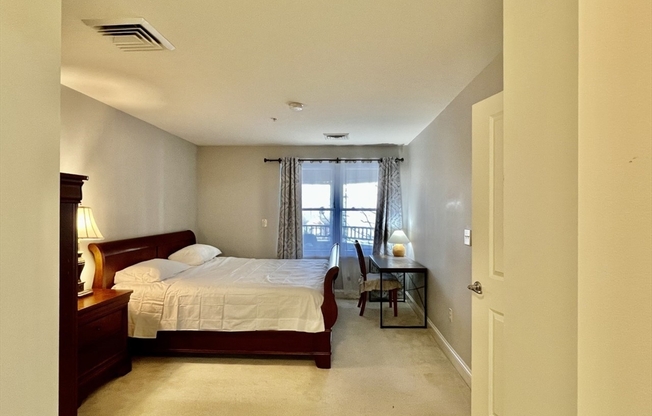 2 beds, 2 baths, 1,152 sqft, $3,800, Unit 211
