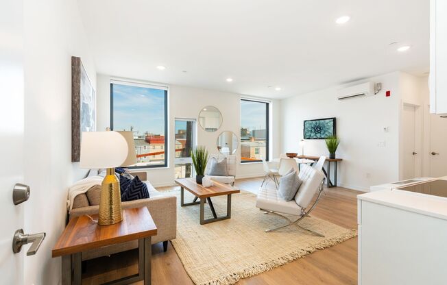 1 bed, 1 bath, 499 sqft, $1,630, Unit N-504