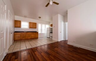 7241 S Phillips