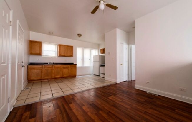 7241 S Phillips