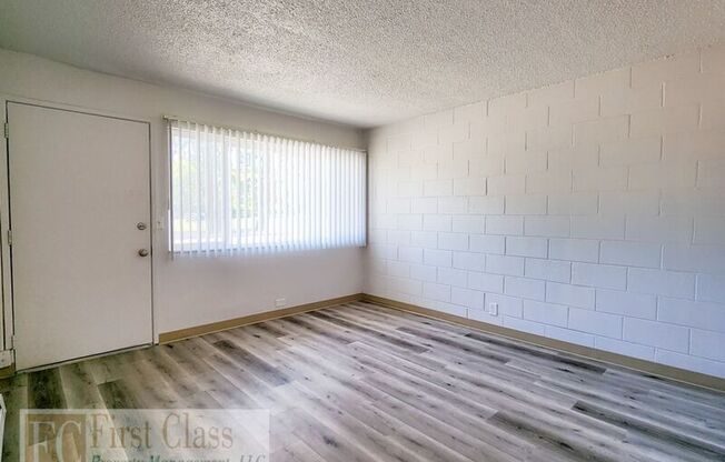 4555 SW ERICKSON AVE